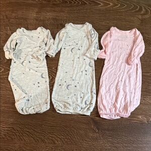 Carter's Gray and Pink Sleep Sacks Soft Pajamas barely worn